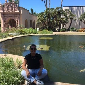 Meet your Posher, Francisca antonia barros